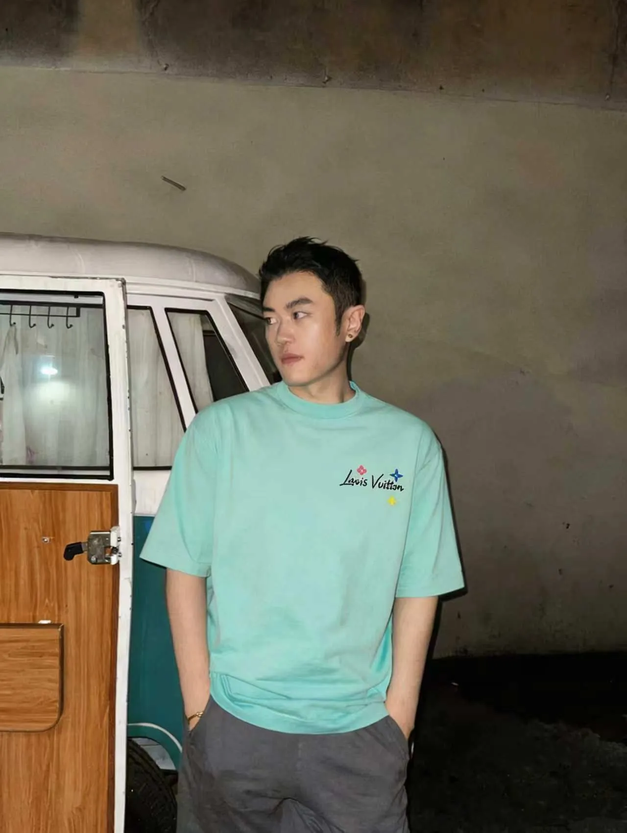 Louis Vuitton/ LV